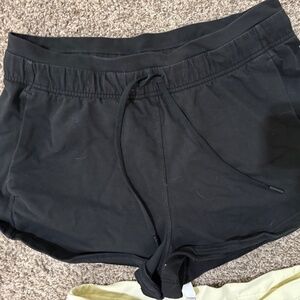Lululemon Inner Glow High Rise 3" Short